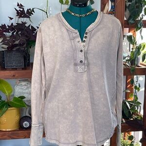 Zenana Long sleeve shirt
